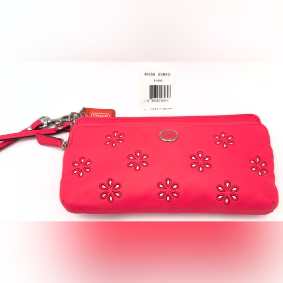 Coach POPPY Flower Eyelet Wrislet Wallet Vintage Pink Orange NWT - Picture 2 of 15